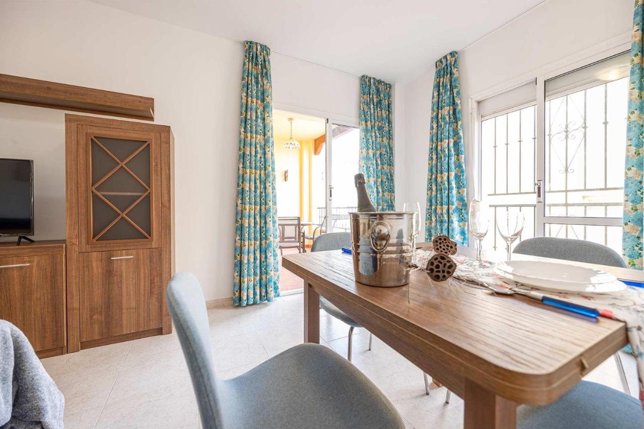 Apartamento Carabeo 2000 Nº5 เนร์คา ภายนอก รูปภาพ