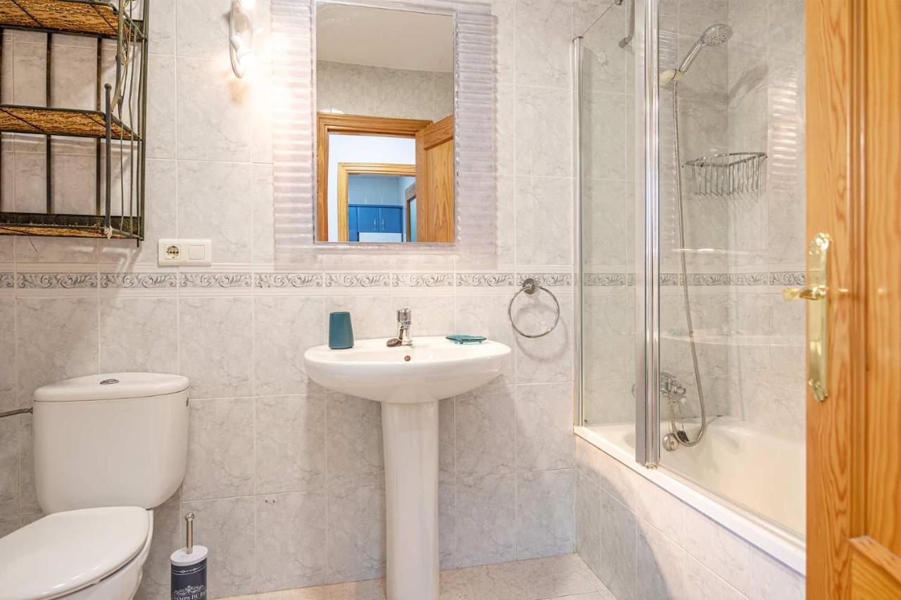 Apartamento Carabeo 2000 Nº5 เนร์คา ภายนอก รูปภาพ