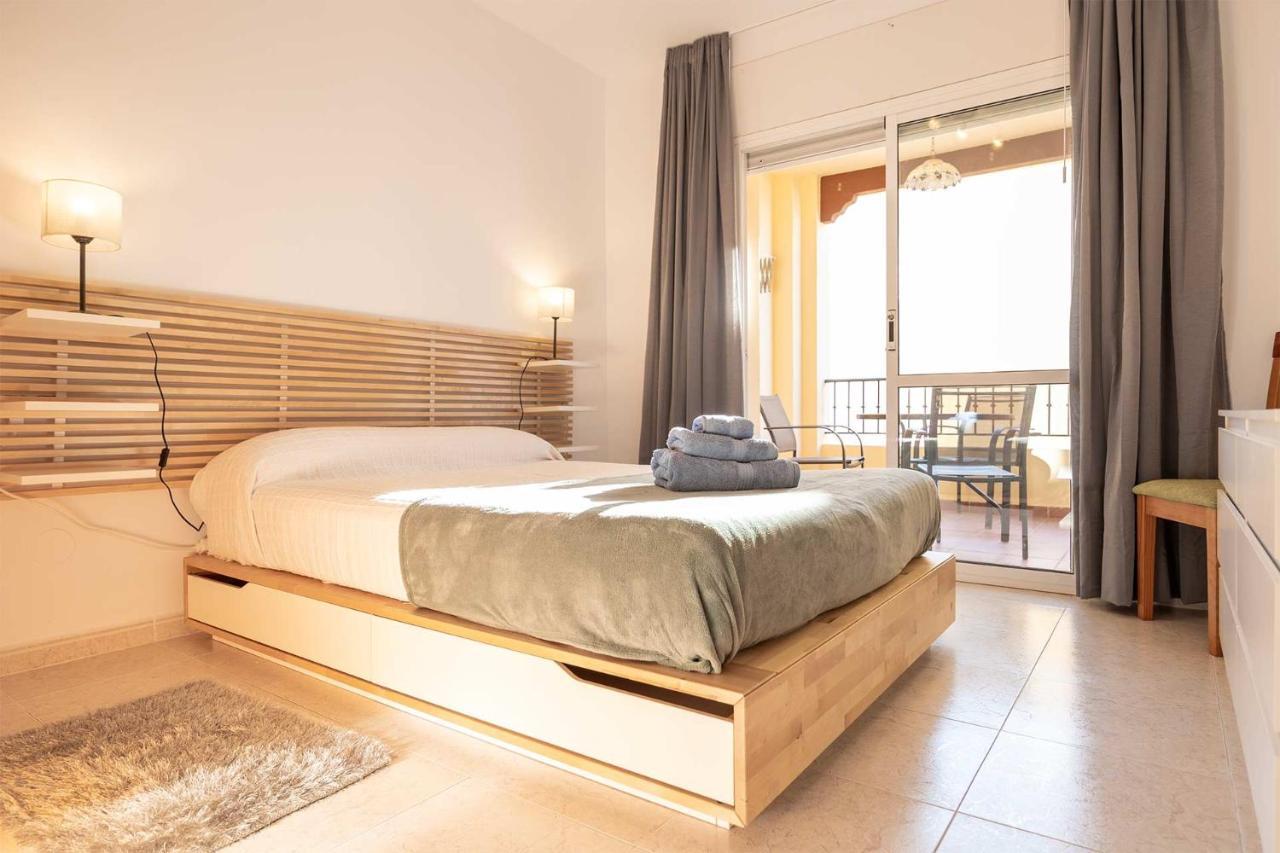 Apartamento Carabeo 2000 Nº5 เนร์คา ภายนอก รูปภาพ
